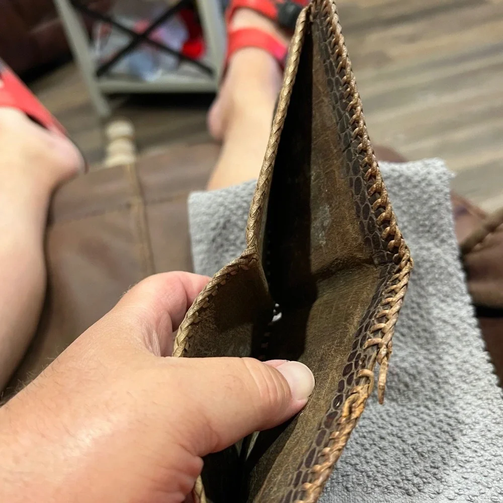 Vintage Alligator Crocodile Leather Bifold Wallet Brown Whipstitch Western Mens